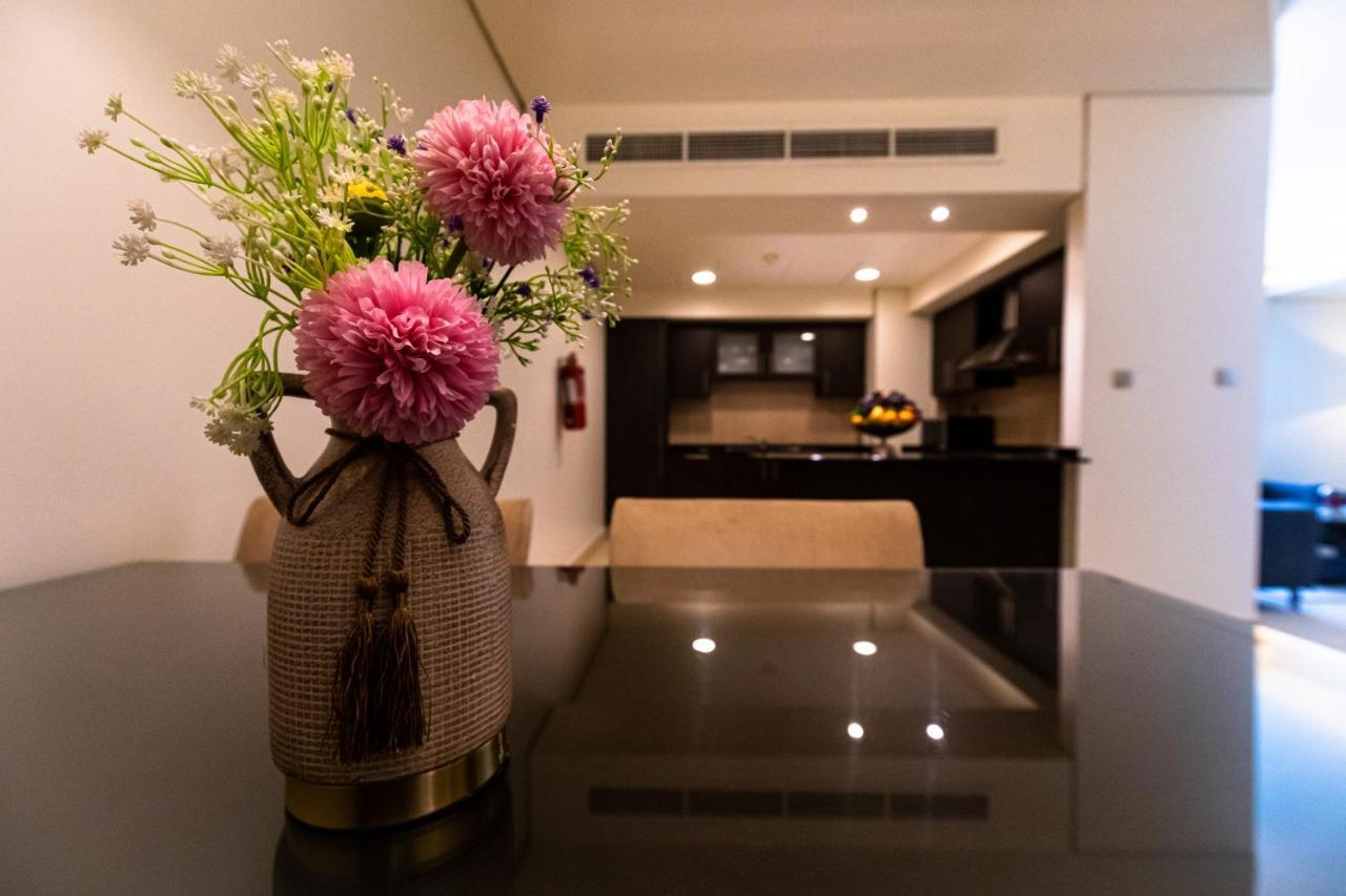 Imperial Suites Hotel Доха Екстериор снимка