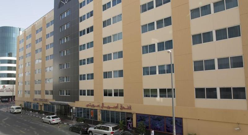 Imperial Suites Hotel Доха Екстериор снимка